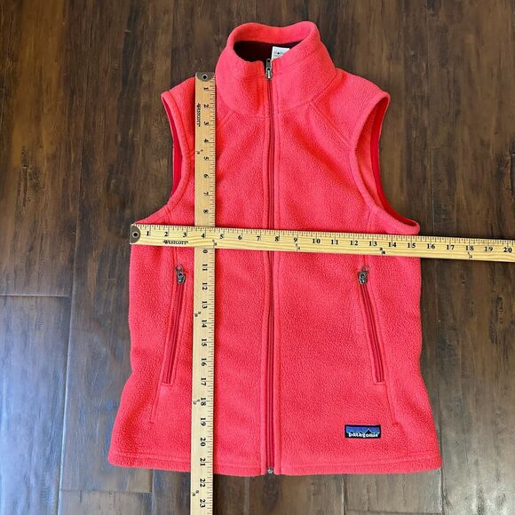 PATAGONIA SYNCHILLA W's Full-Zip Fleece Vest in Tomato (Pink) #25165 - Picture 9 of 9